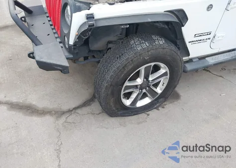 2016 Jeep Wrangler Unlimited Sport z USA, uszkodzony, nr VIN 1C4BJWDG5GL288901